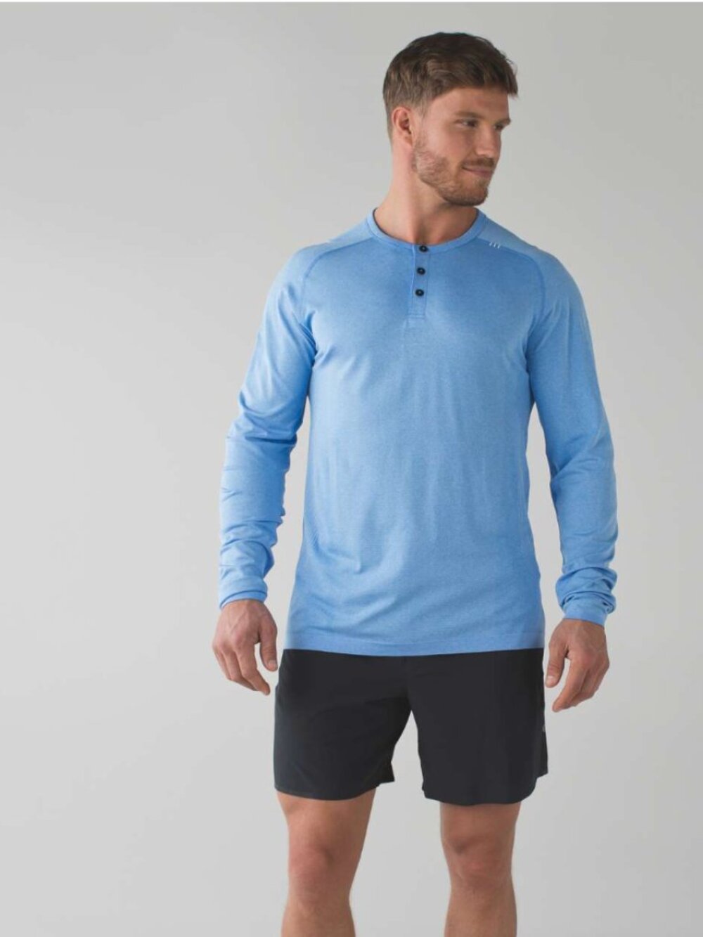 Lululemon Metal Vent Tech Long Sleeve Henley in Lakeside Blue - Size XL Men's